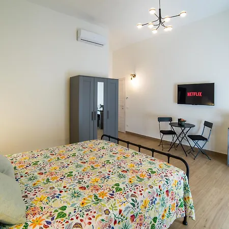 Bed & Breakfast San Gregorio Suite&rooms Napoli