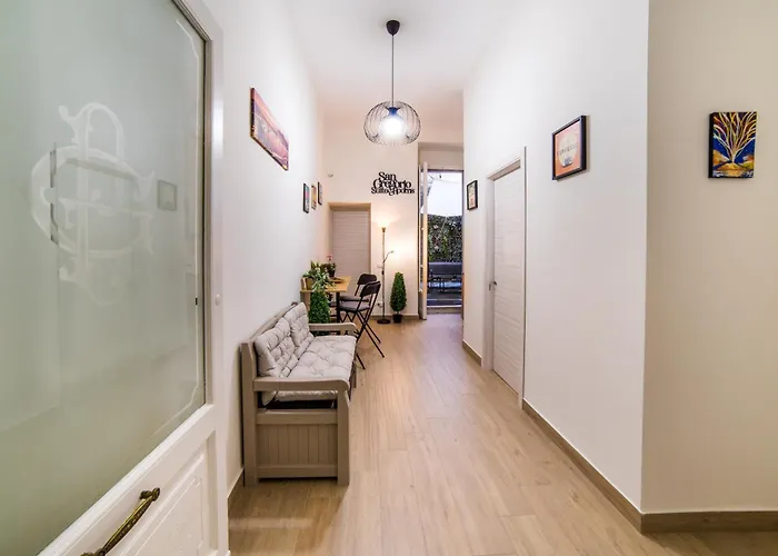 San Gregorio Suite&rooms Bed & Breakfast 4*