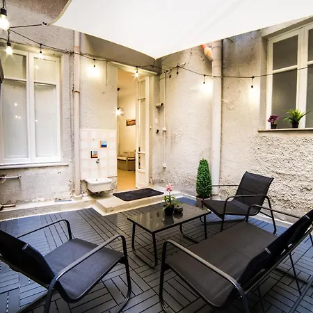 Panzió San Gregorio Suite&rooms 4*